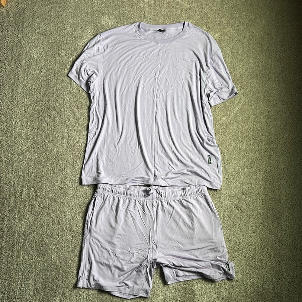 Comfrt Cloud Tee shirt and shorts set